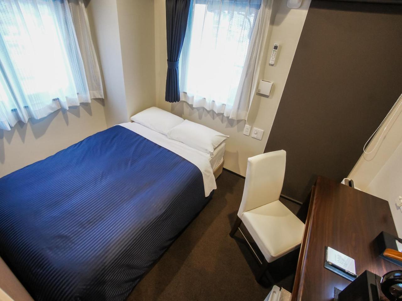 Hotel Livemax Umeda Doyama Osaka Exteriör bild